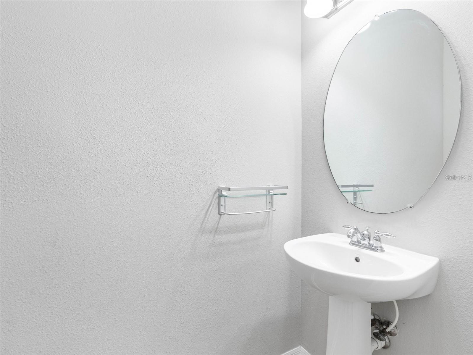 AVELAR CREEK SOUTH - Residential Lease