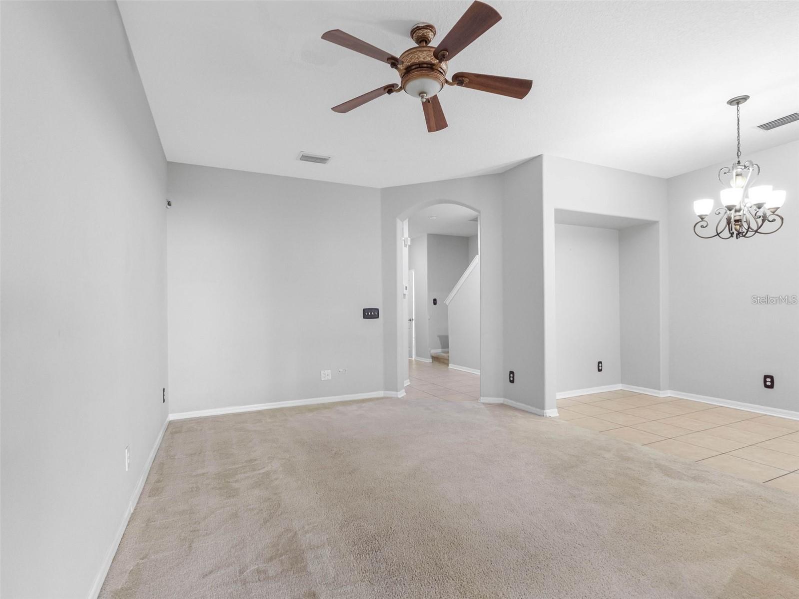 AVELAR CREEK SOUTH - Residential Lease