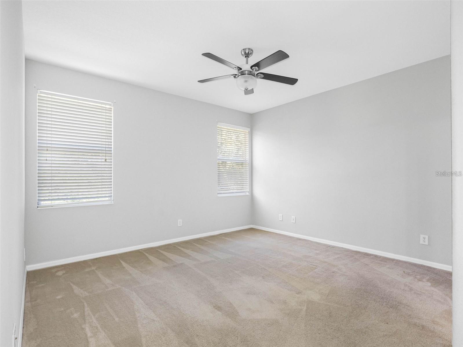 AVELAR CREEK SOUTH - Residential Lease