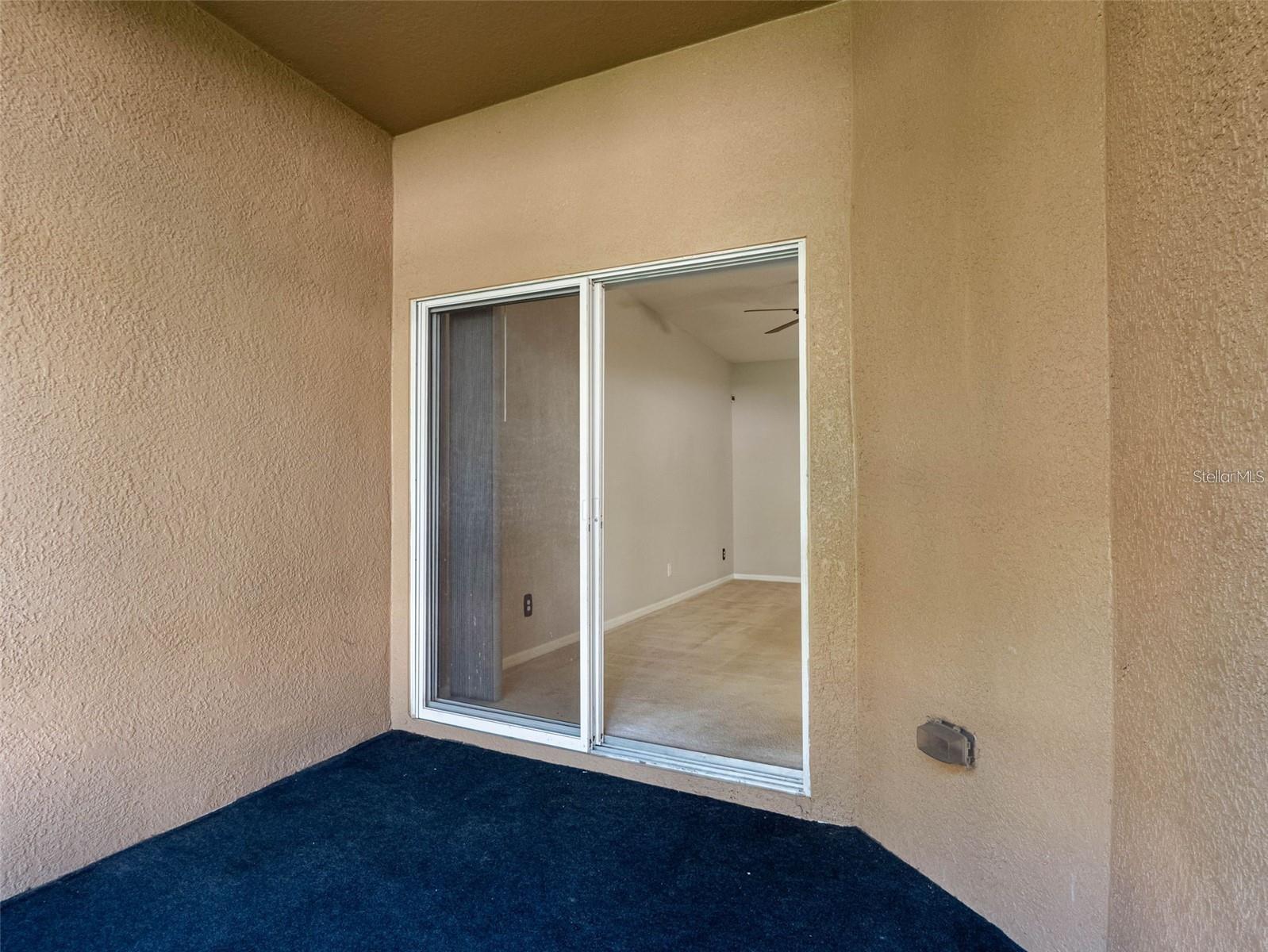 AVELAR CREEK SOUTH - Residential Lease