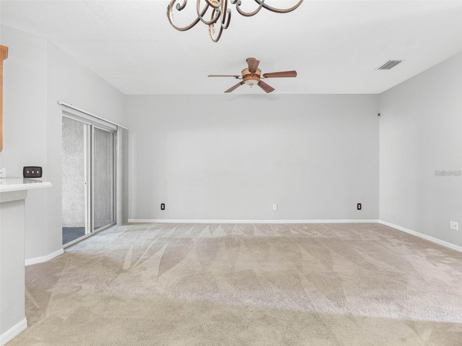 AVELAR CREEK SOUTH - Residential Lease