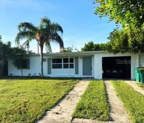 110 POINSETTIA CIRCLE NE PORT CHARLOTTE FL 33952