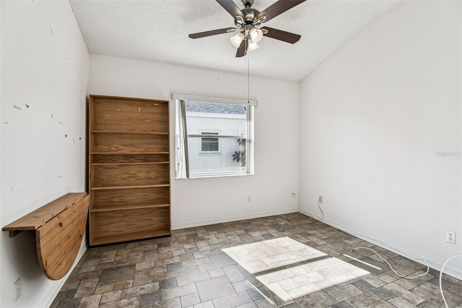 SUN CITY CENTER UNIT 162 PH - Residential