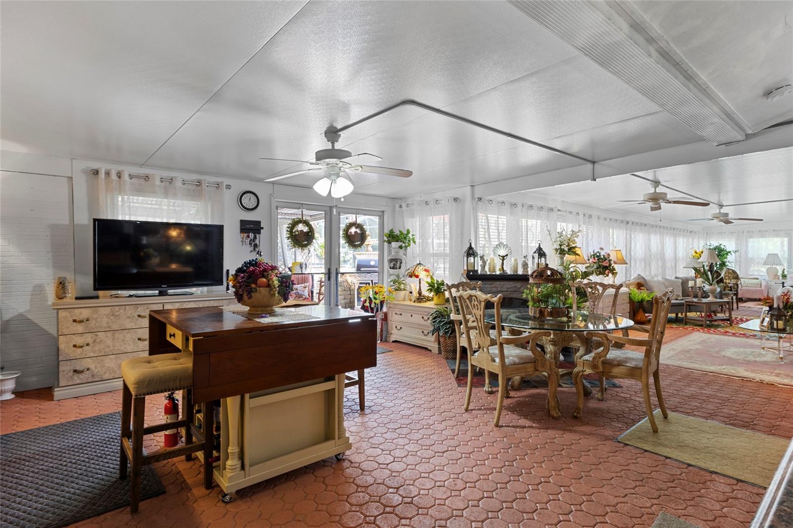 SOUTHWOOD ACRES SUB - Residential