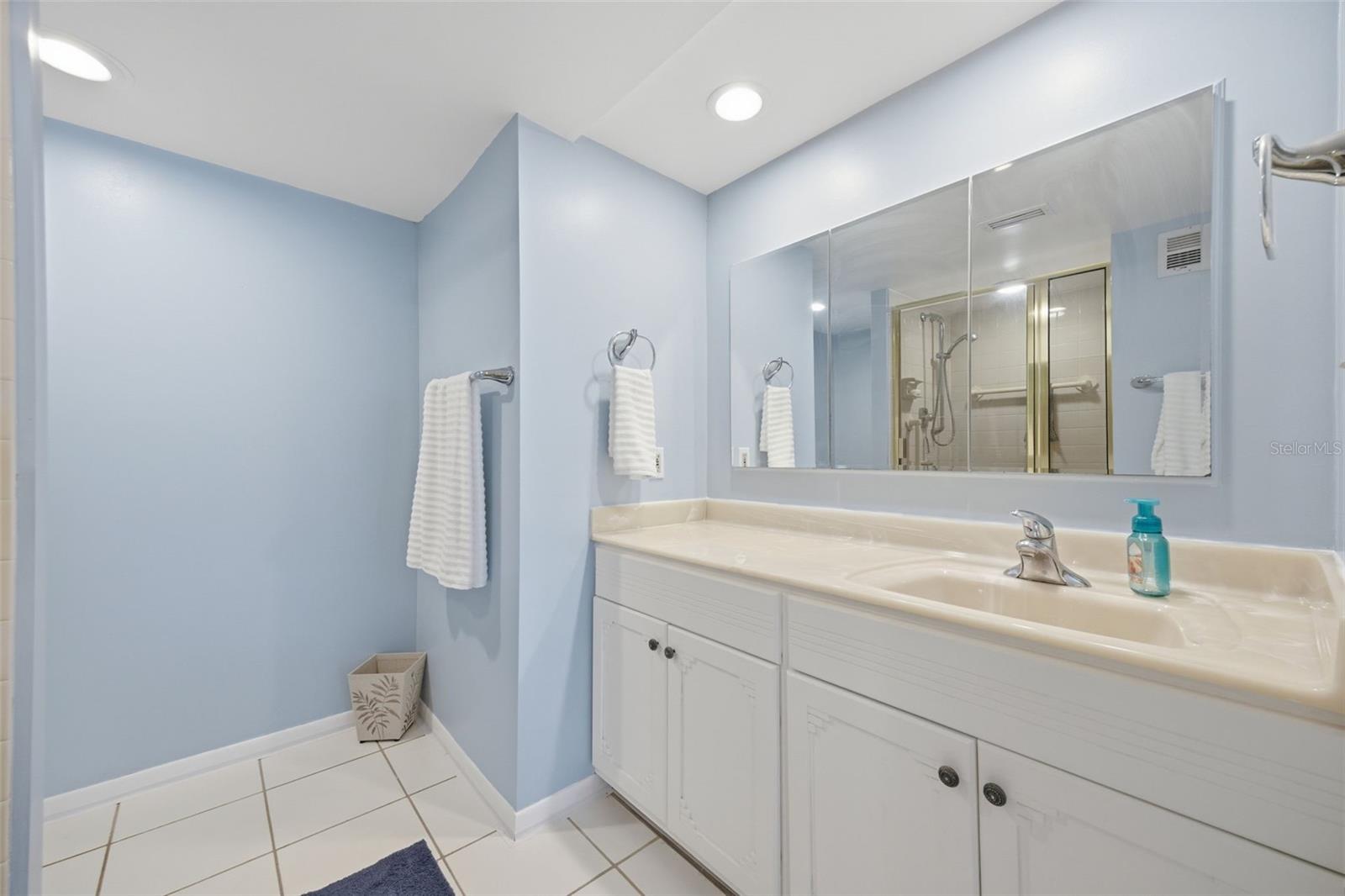 SAND KEY CONDO-SOUTH BEACH - Residential