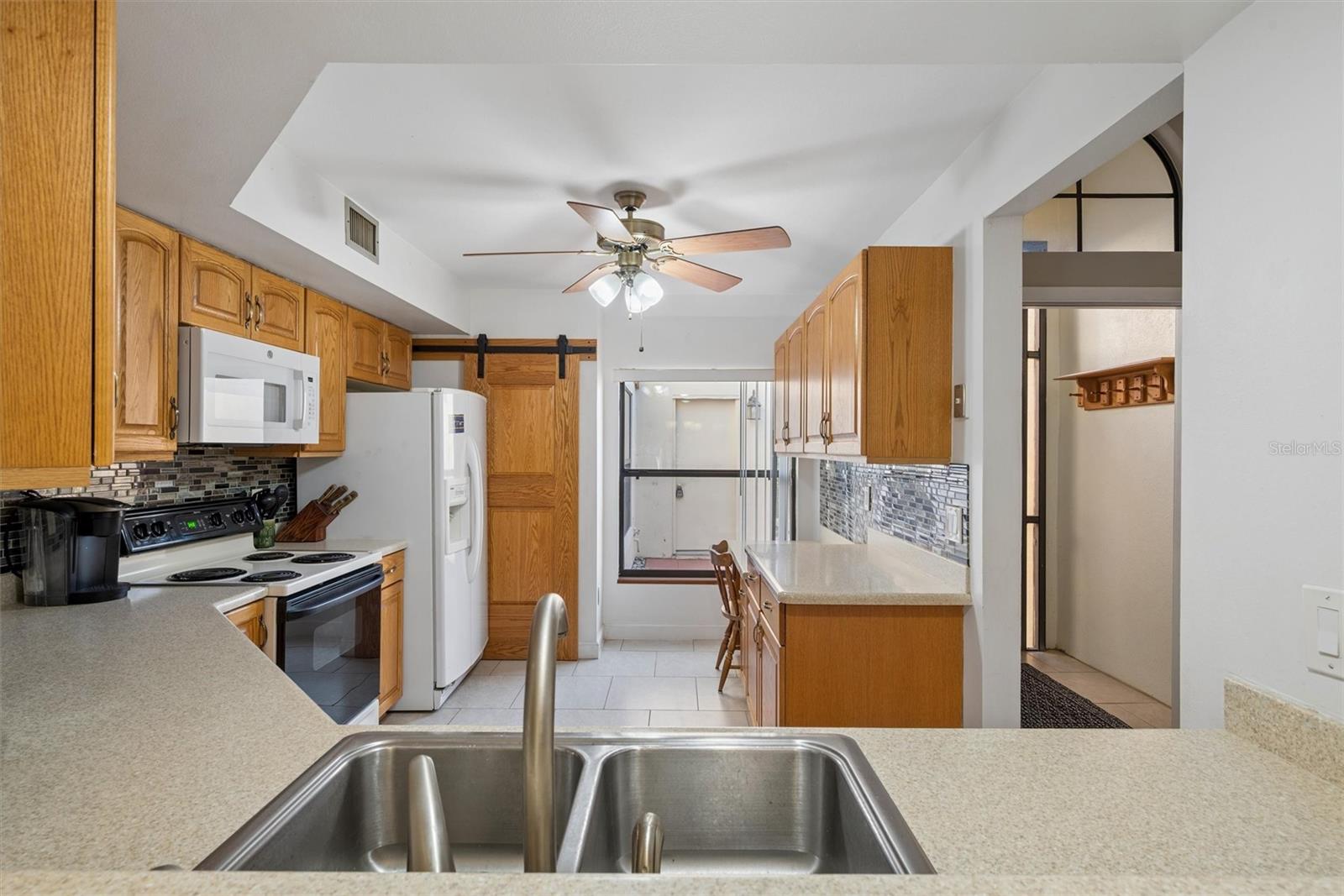 RAINTREE VILLAGE CONDO - Residential