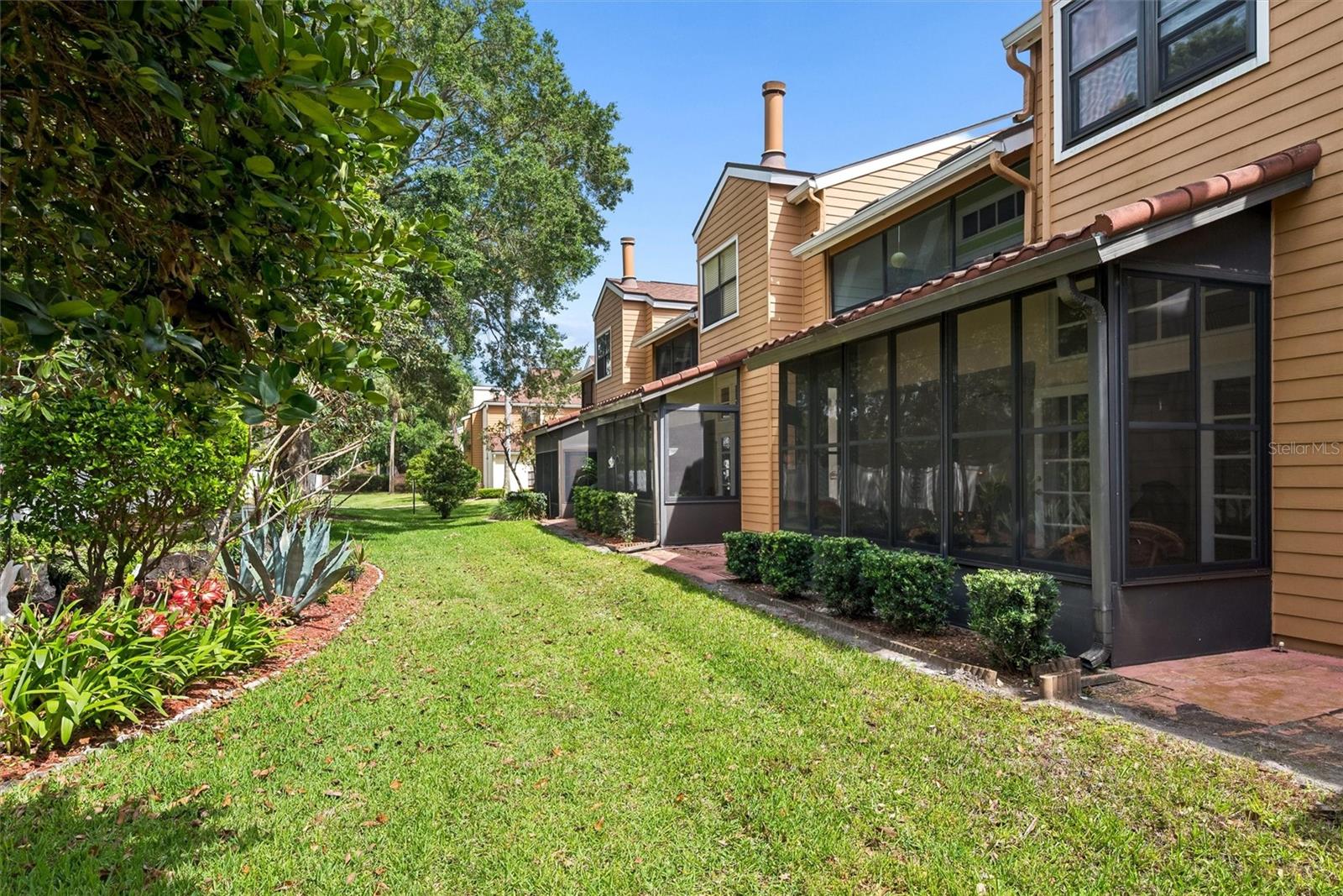 RAINTREE VILLAGE CONDO - Residential