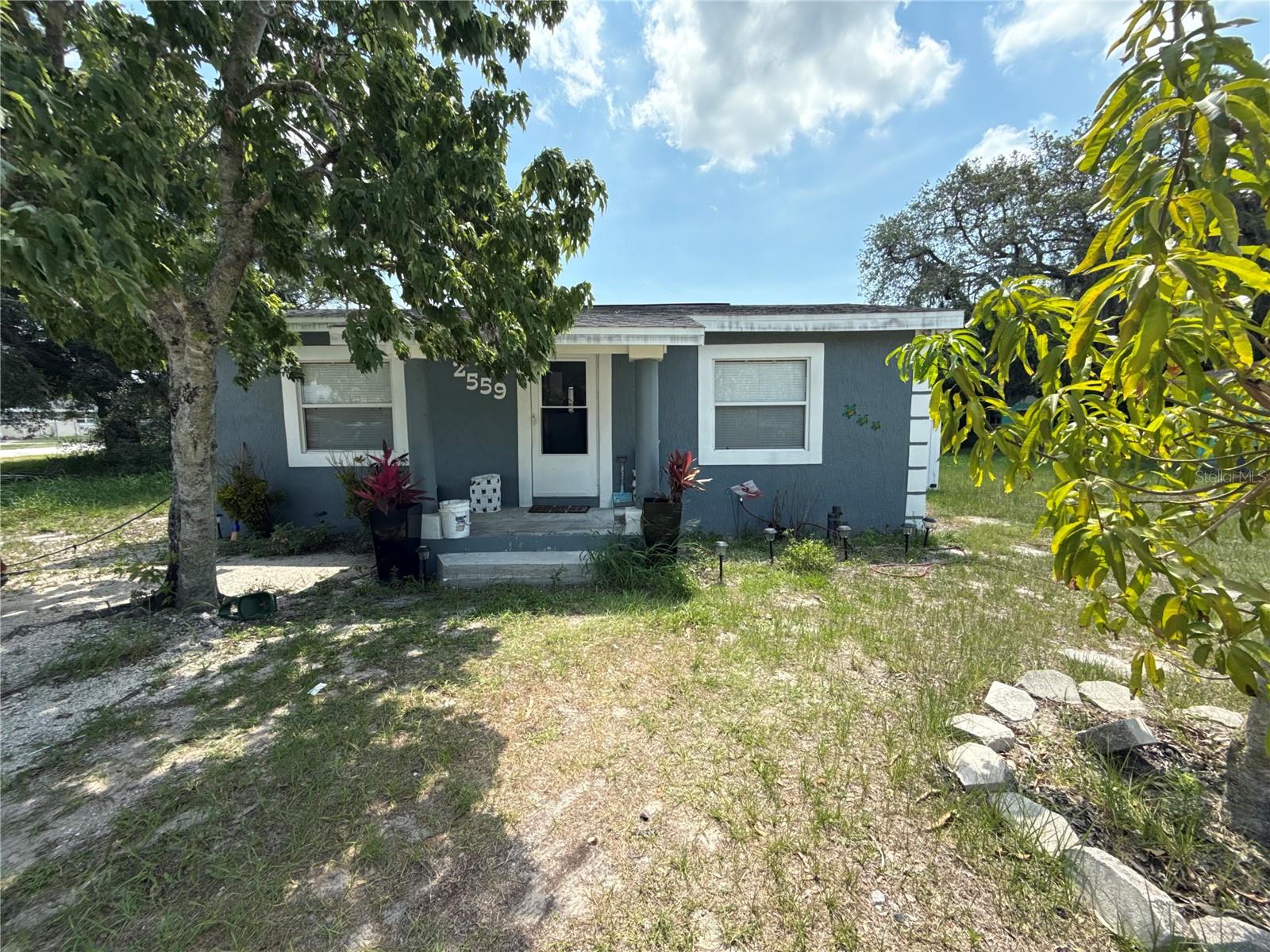Listing image 1