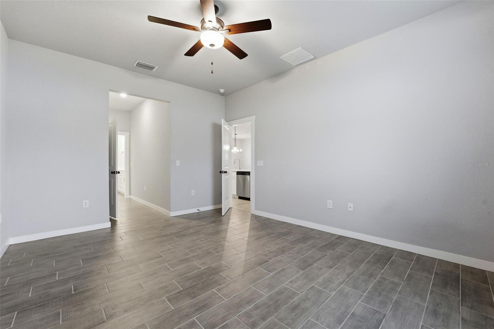 PORT CHARLOTTE SEC 047 - Residential Lease