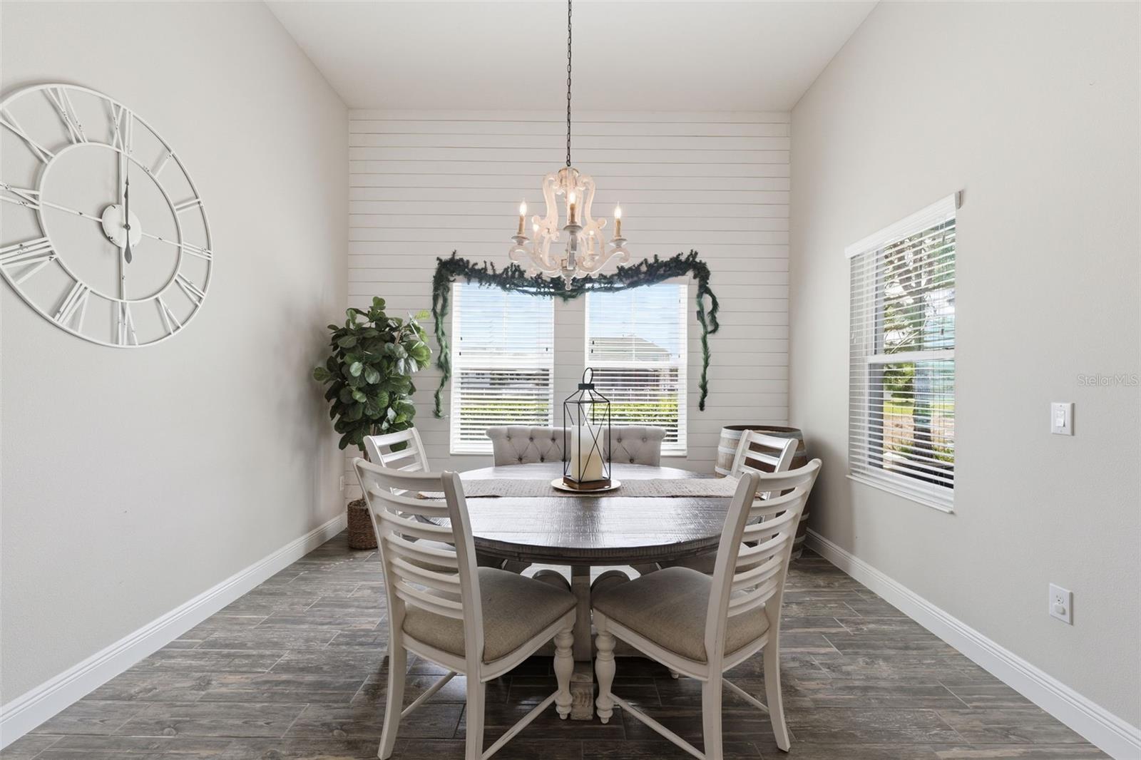 LAKESHORE RANCH PH I - Residential