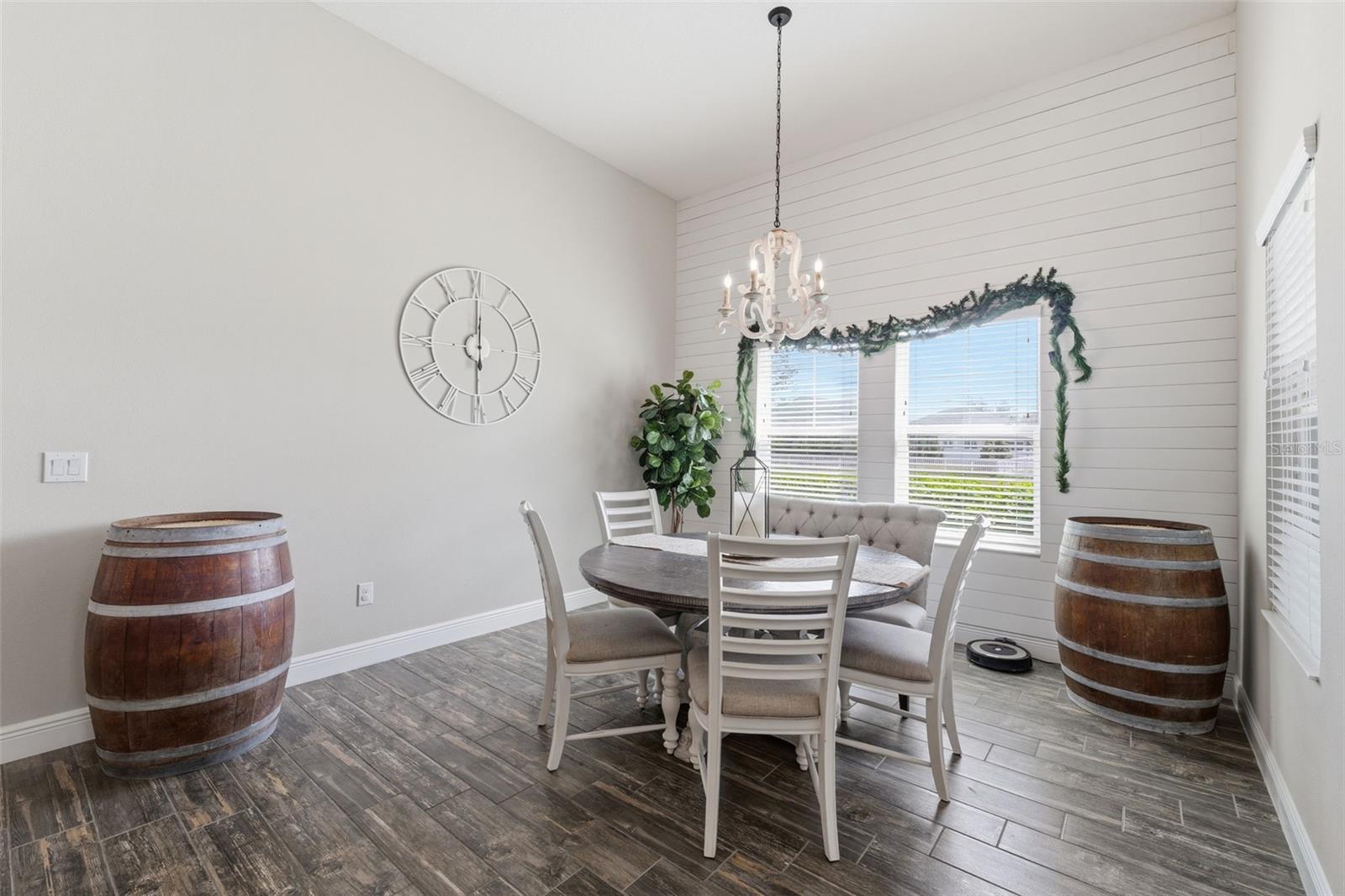 LAKESHORE RANCH PH I - Residential