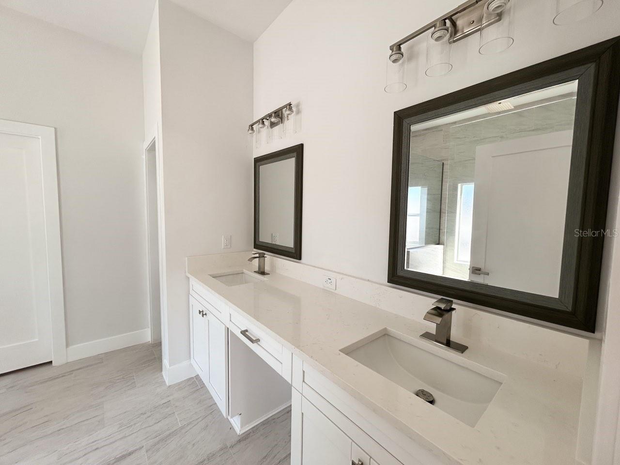 SEASIDE ASSEMBLY - Residential