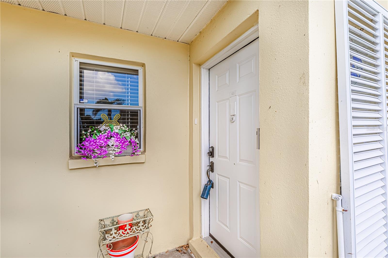 WESTCHESTER GARDEN & PLAN - Residential Lease