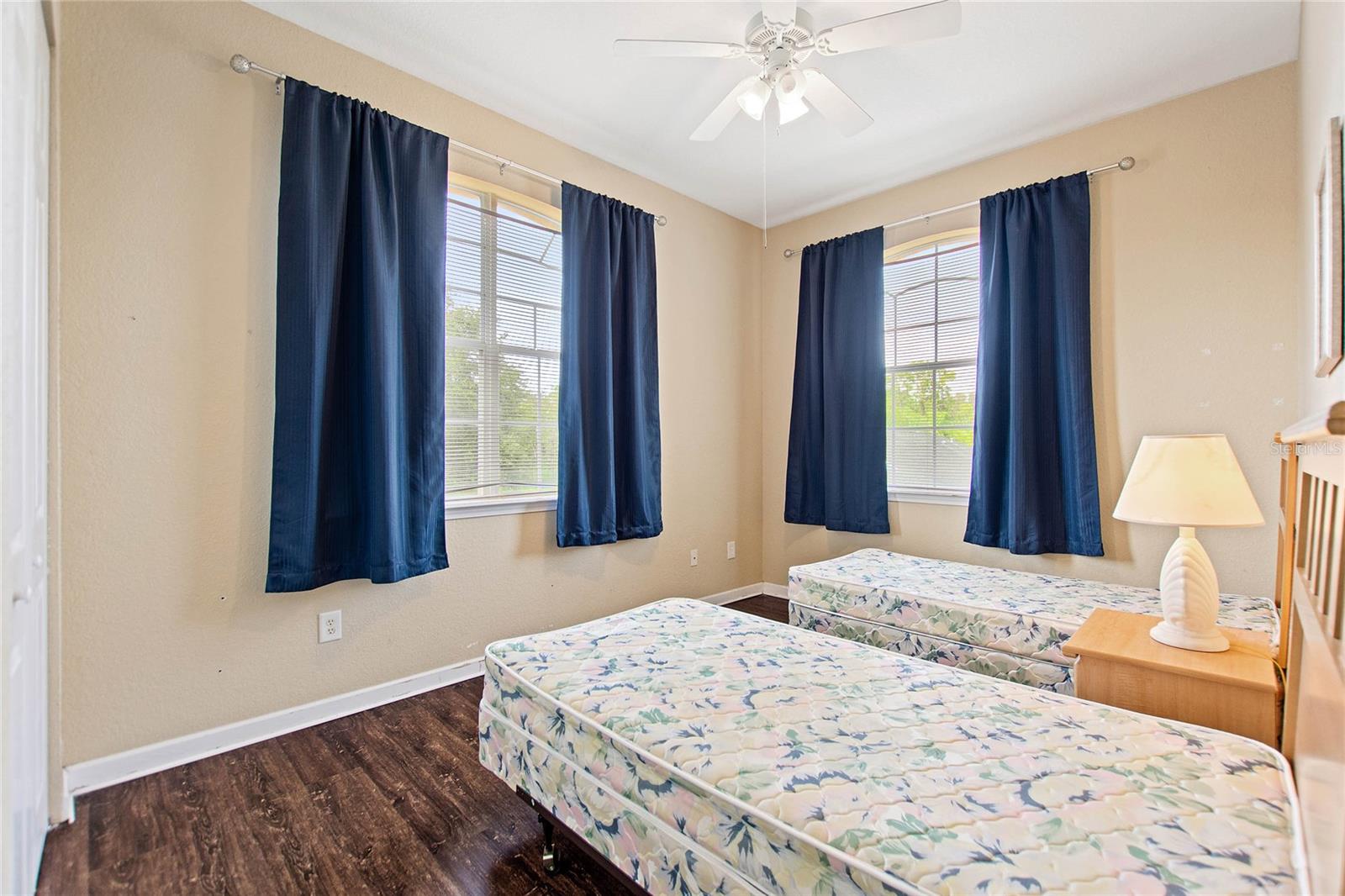 TERRACE RIDGE AT TOWN CENTER EAST CONDO - Residential Lease