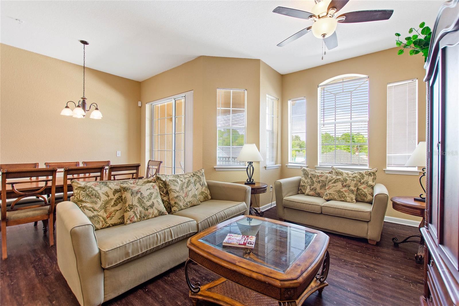 TERRACE RIDGE AT TOWN CENTER EAST CONDO - Residential Lease