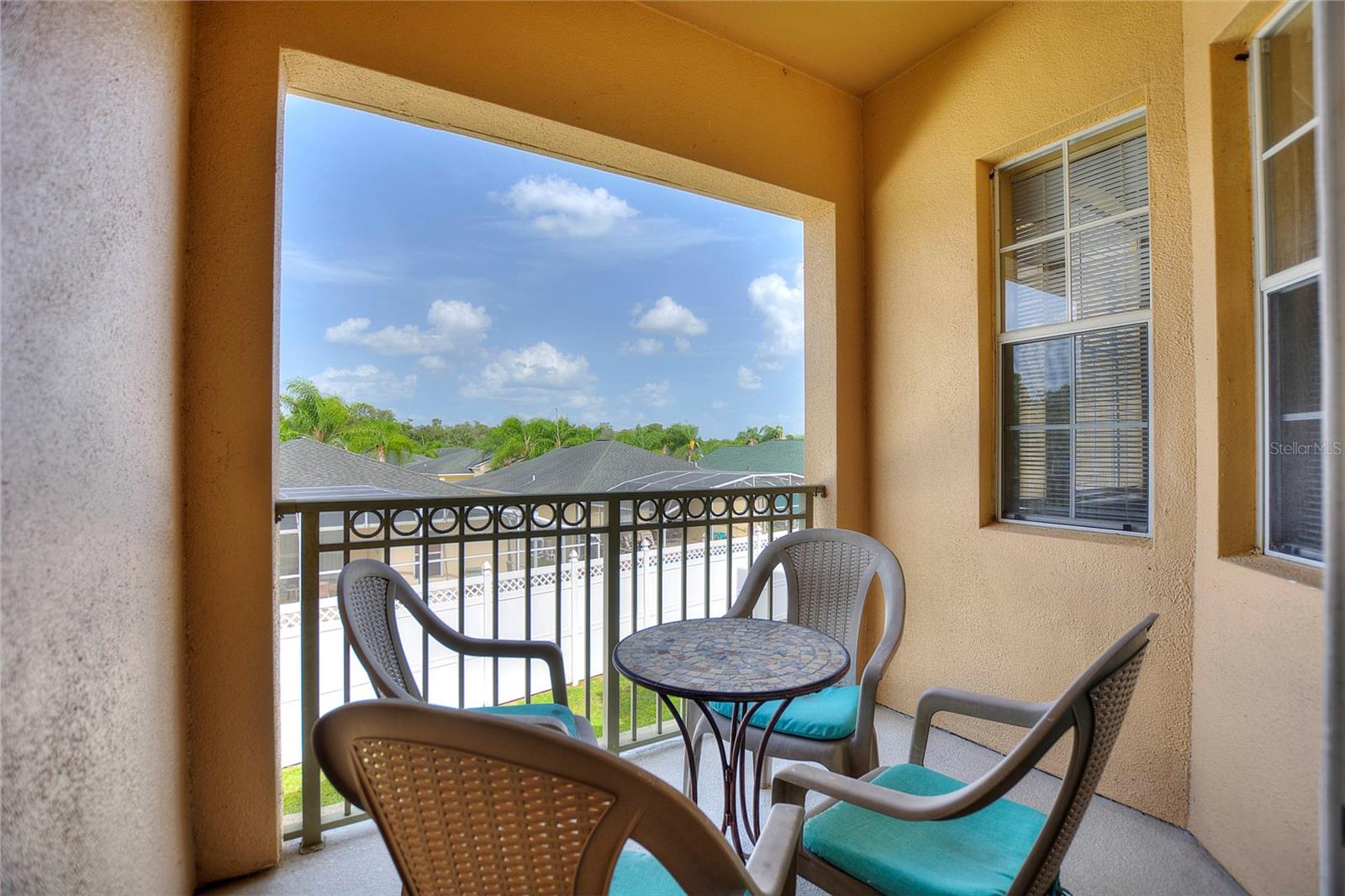 TERRACE RIDGE AT TOWN CENTER EAST CONDO - Residential Lease