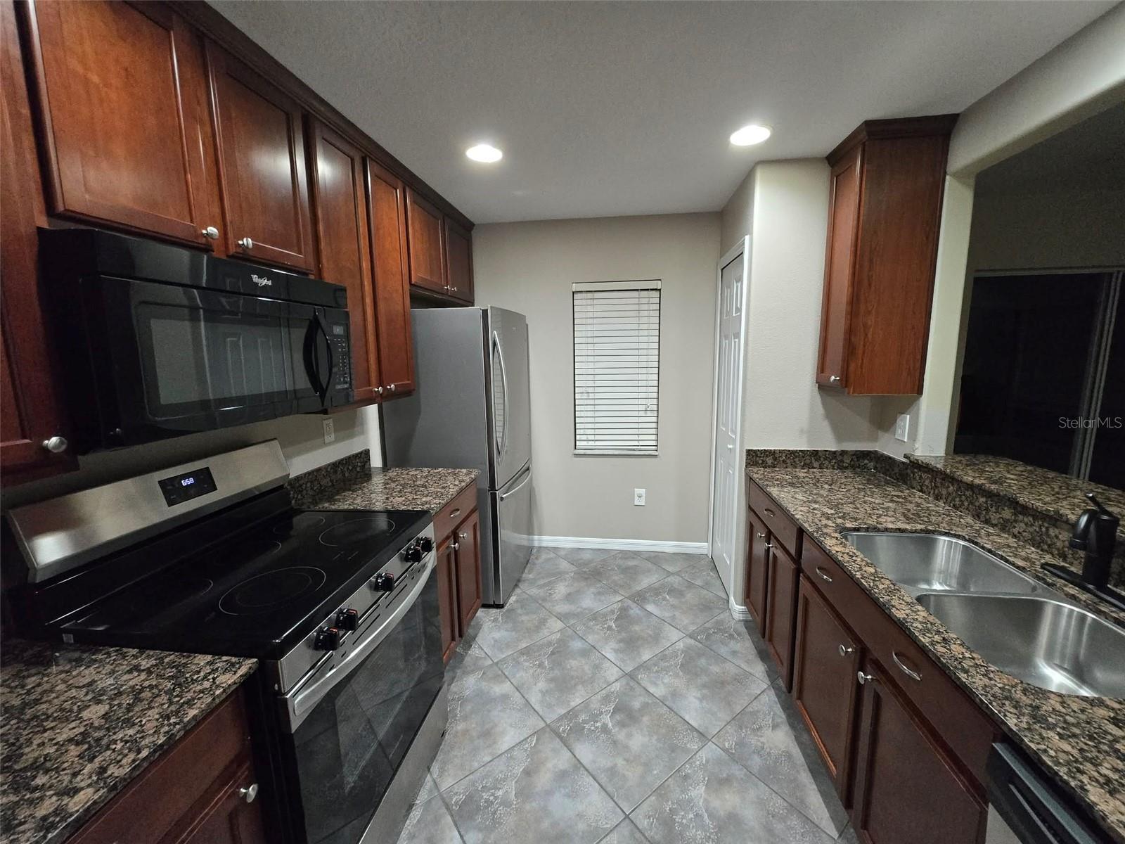 SUMMERFIELD VILLAGE 1 TR 2 - Residential