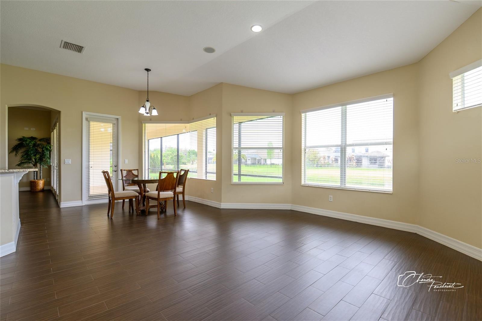 BASSET CREEK ESTATES - Residential Lease