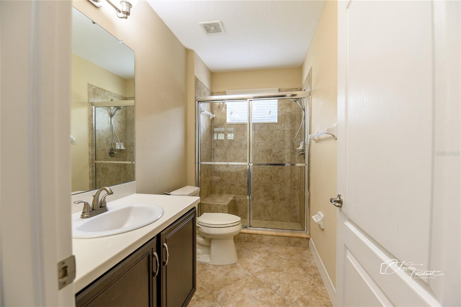 BASSET CREEK ESTATES - Residential Lease