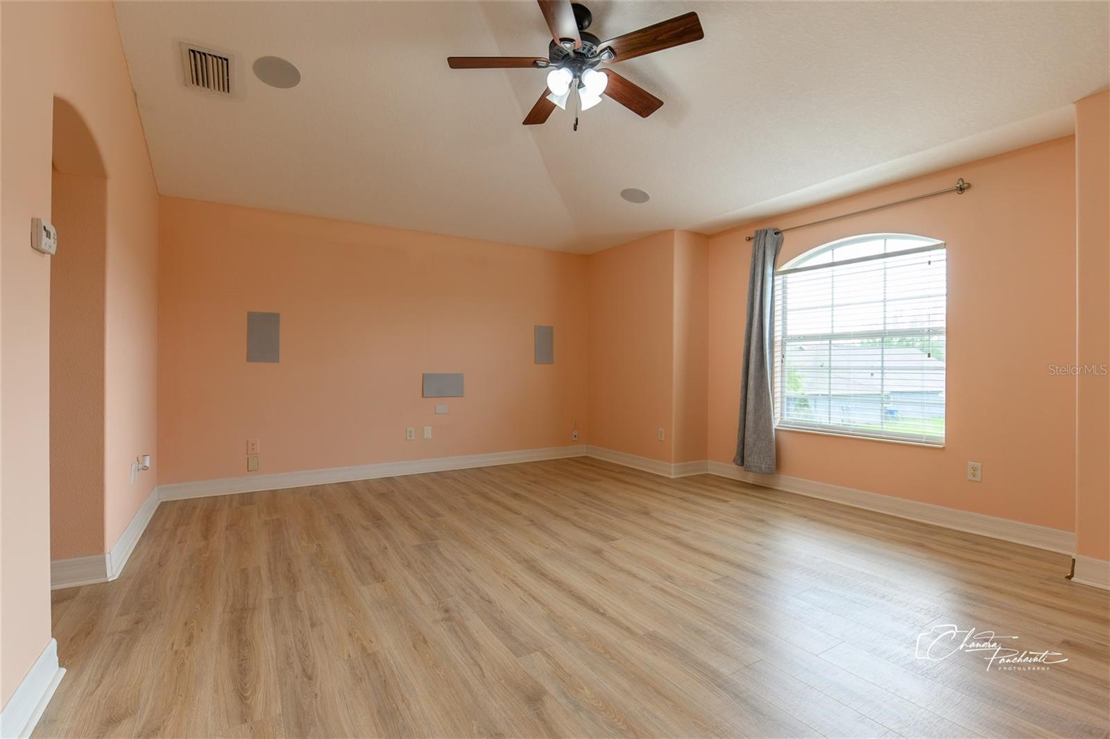 BASSET CREEK ESTATES - Residential Lease