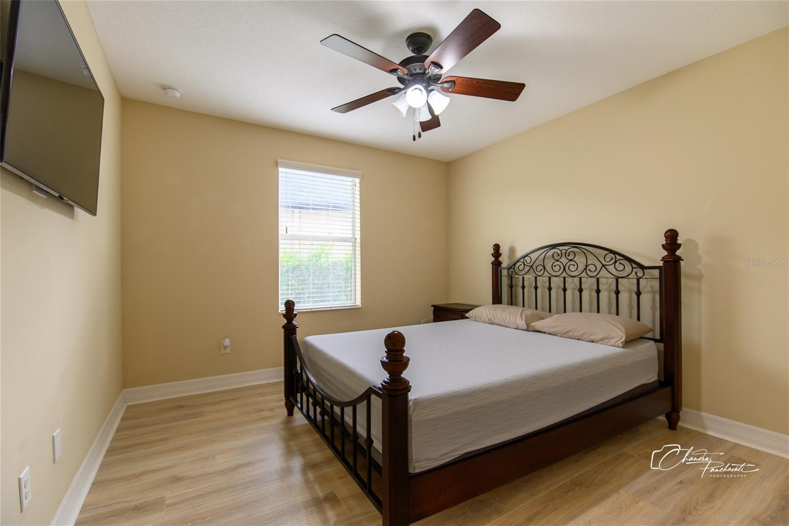 BASSET CREEK ESTATES - Residential Lease
