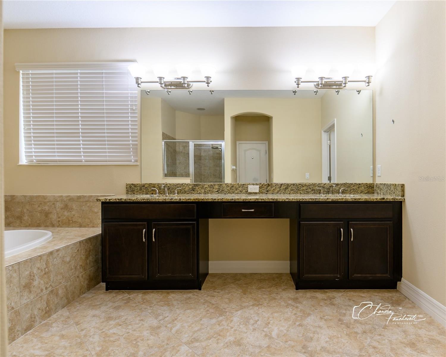 BASSET CREEK ESTATES - Residential Lease