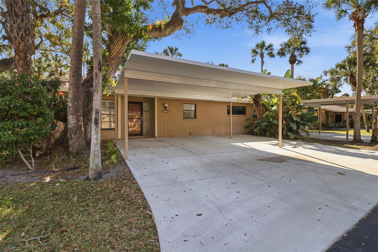 VILLAGE GARDENS PH 2 - Residential