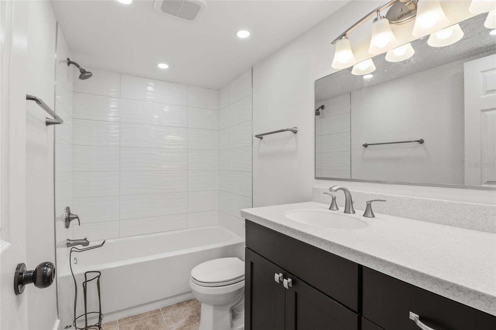 VILLAGE GARDENS PH 2 - Residential