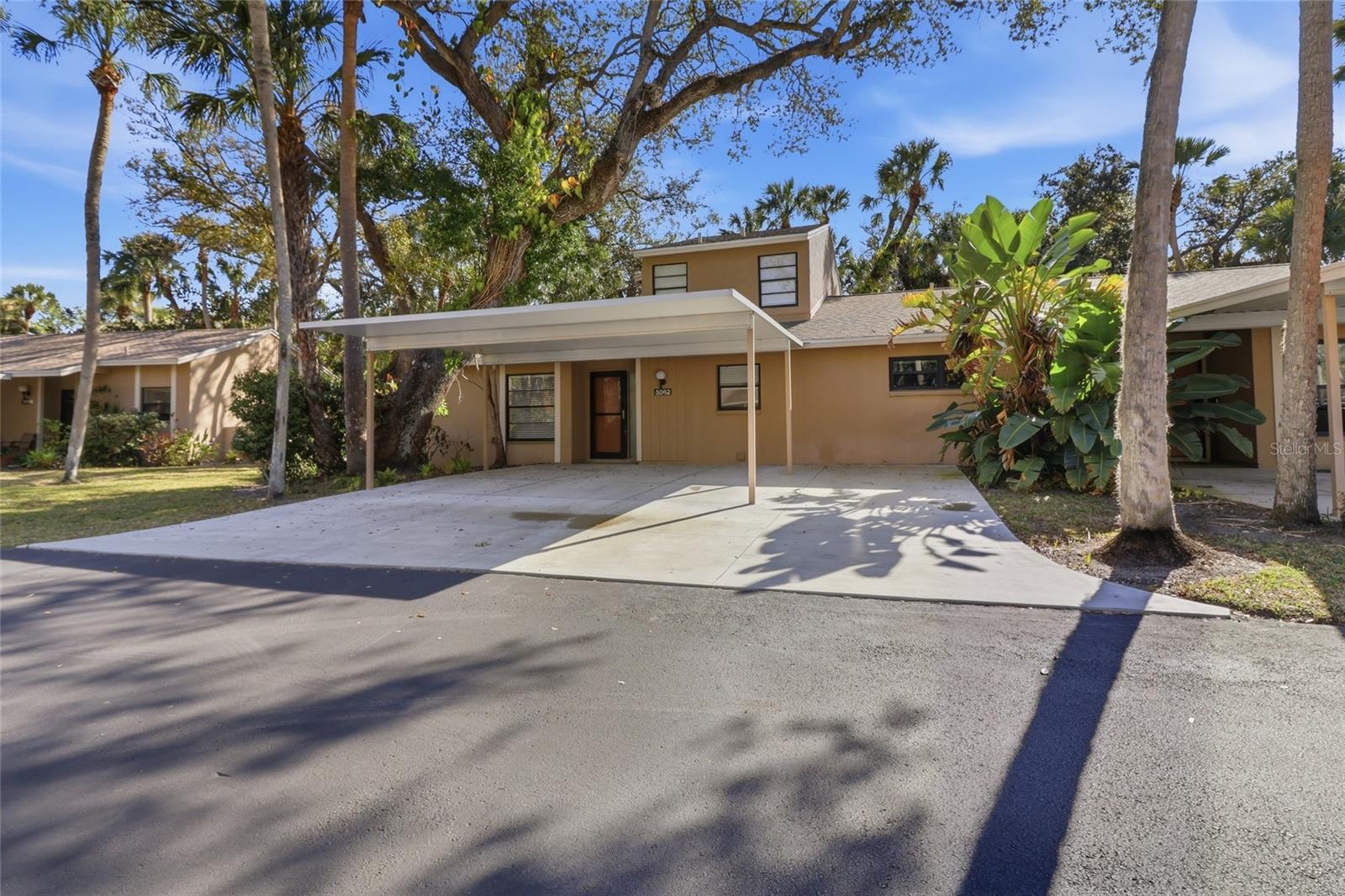 VILLAGE GARDENS PH 2 - Residential