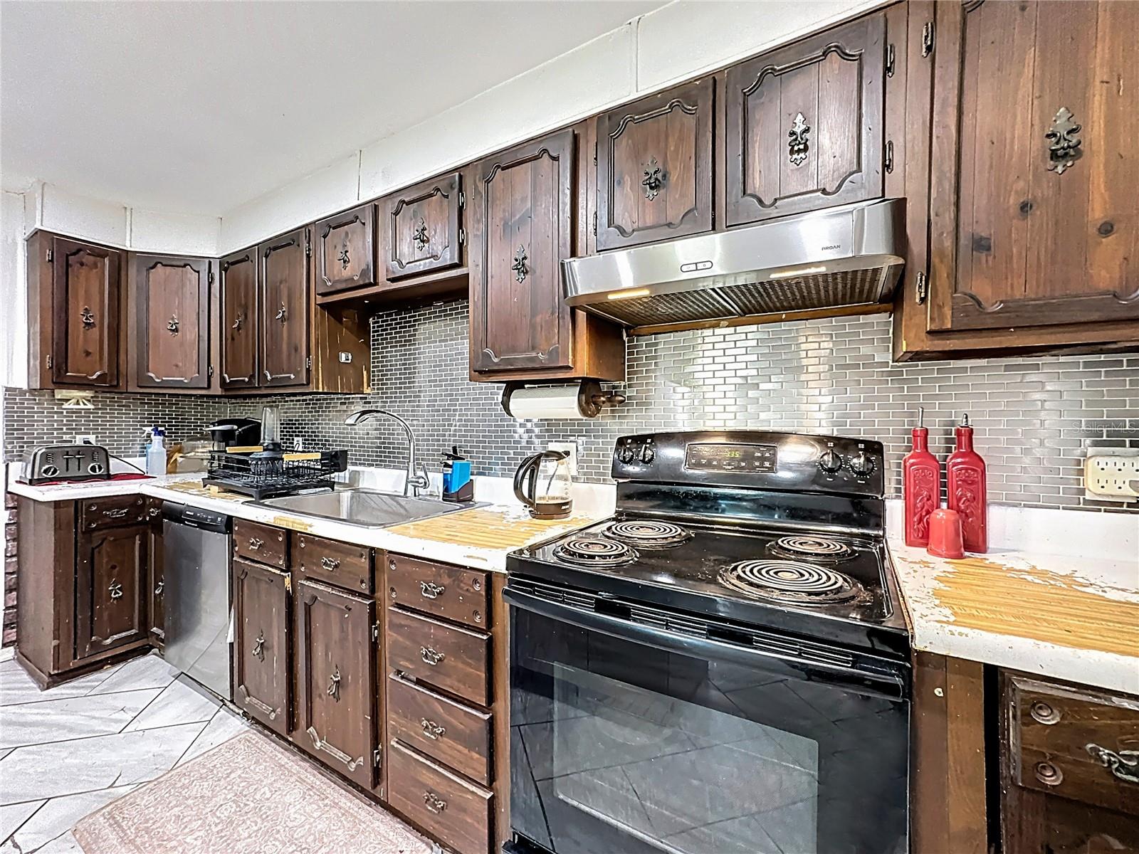 ACREAGE - Residential