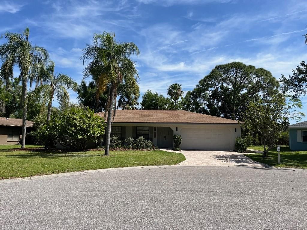 Photo of 1909 Deancroft Road, Sarasota, FL 34235 (MLS # TB8499022)