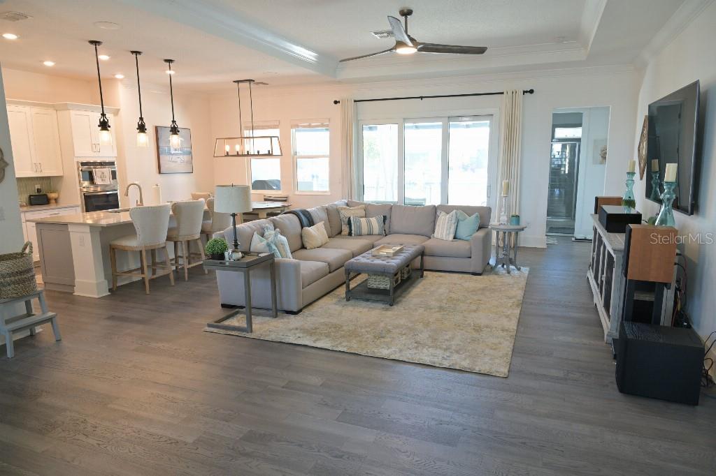 SANCTUARY COVE - Residential