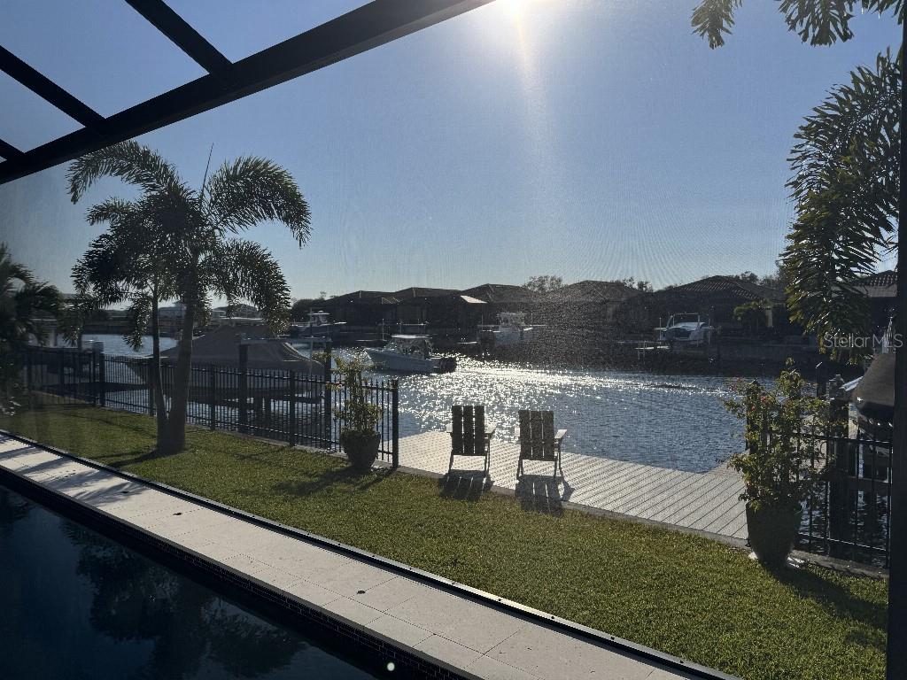 SANCTUARY COVE - Residential