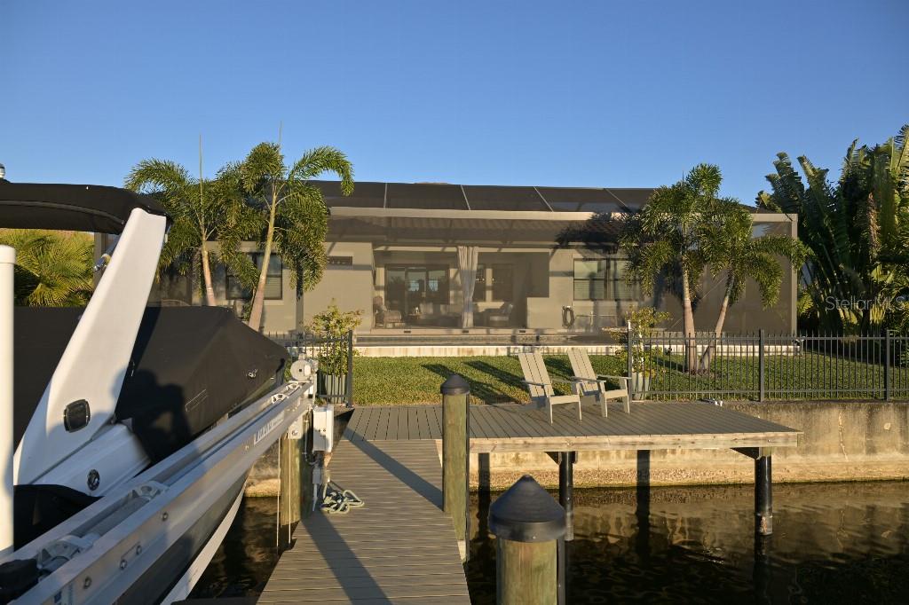 SANCTUARY COVE - Residential