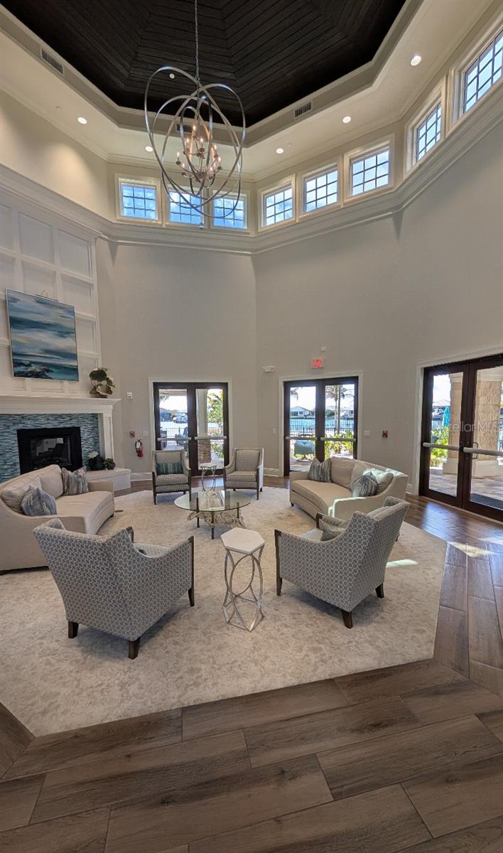 SANCTUARY COVE - Residential