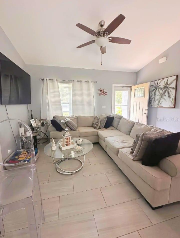 DUNNELLON HEIGHTS - Residential Lease