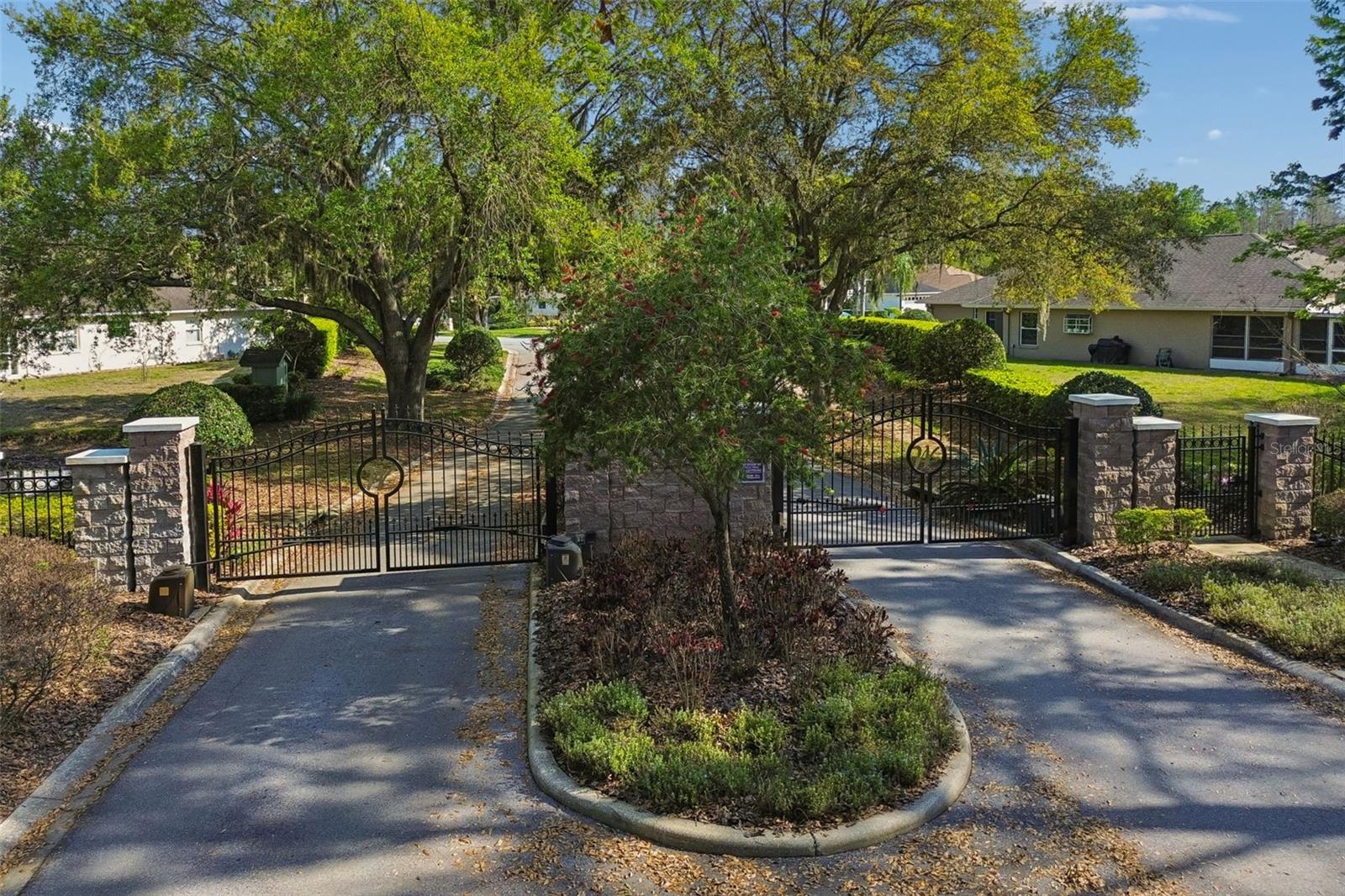 WYNDTREE VILLAGES - Residential