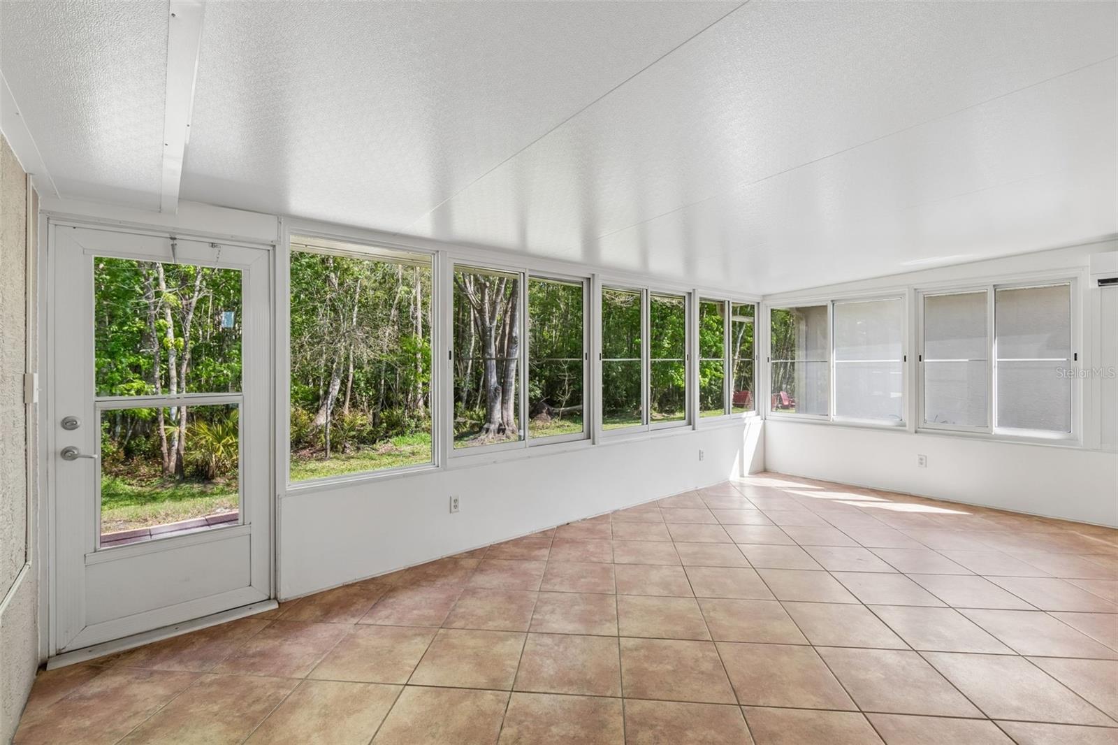 WYNDTREE VILLAGES - Residential