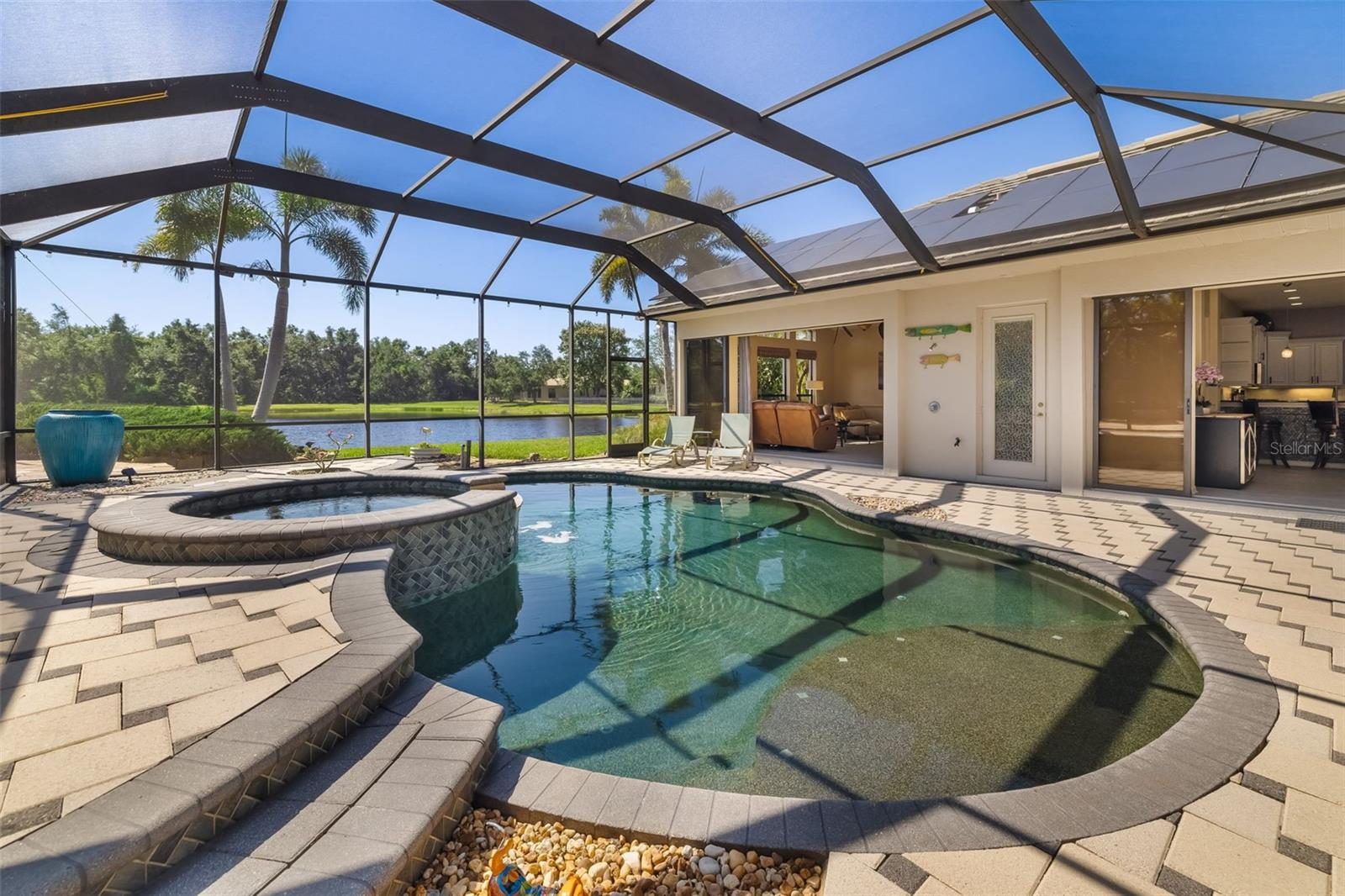 356 BLACKBIRD COURT