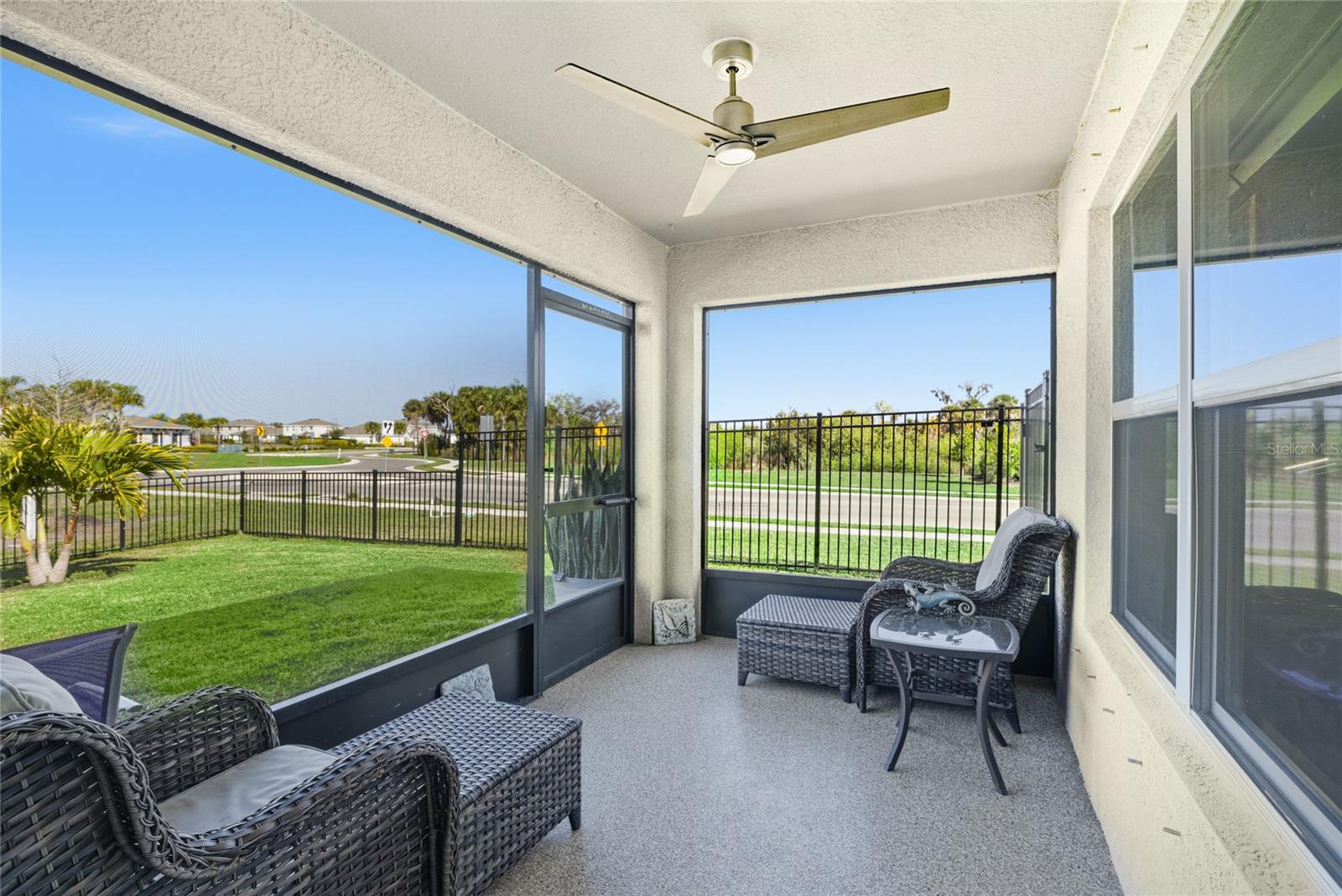 SILVERSTONE NORTH PH IC & ID - Residential