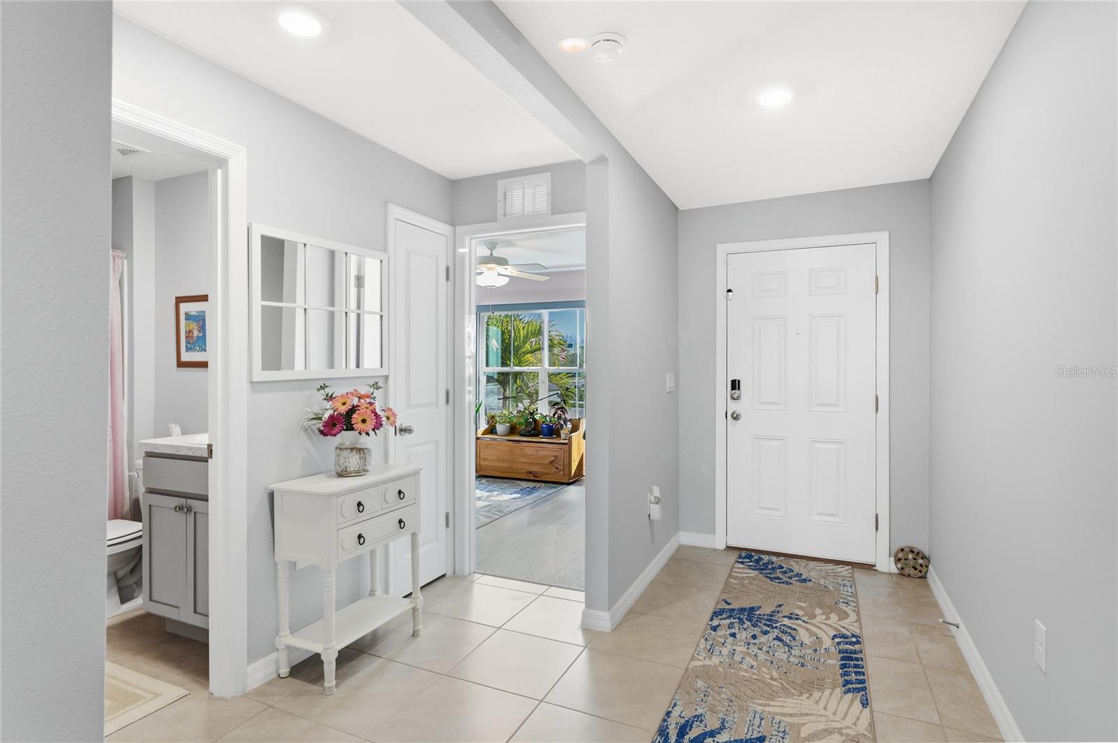 SILVERSTONE NORTH PH IC & ID - Residential