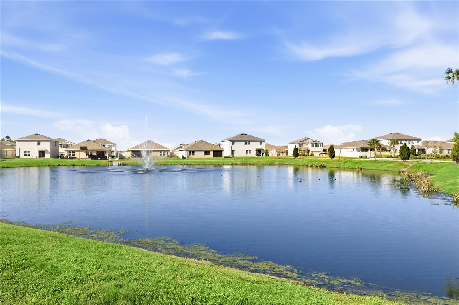 SILVERSTONE NORTH PH IC & ID - Residential