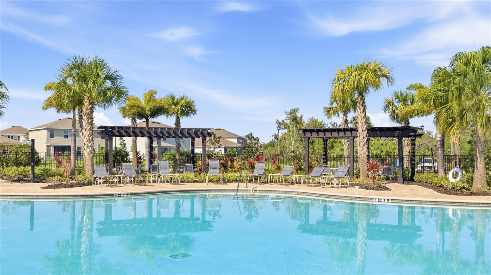 SILVERSTONE NORTH PH IC & ID - Residential