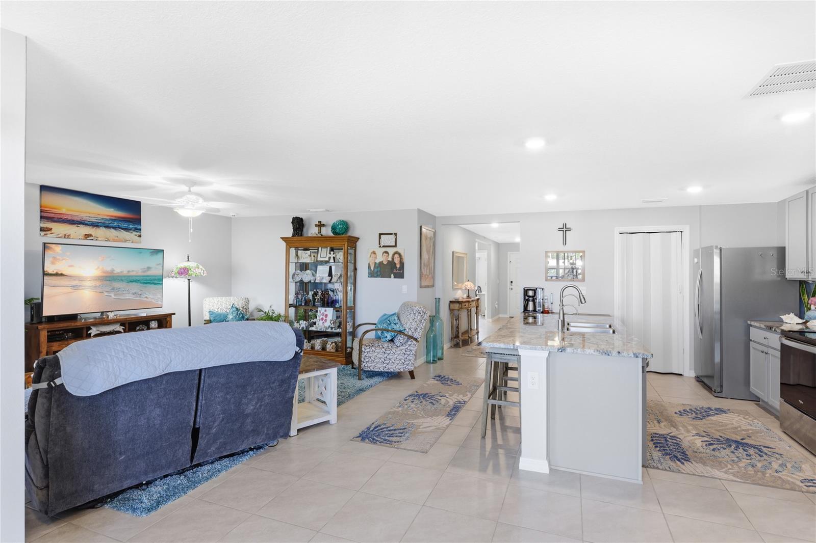 SILVERSTONE NORTH PH IC & ID - Residential