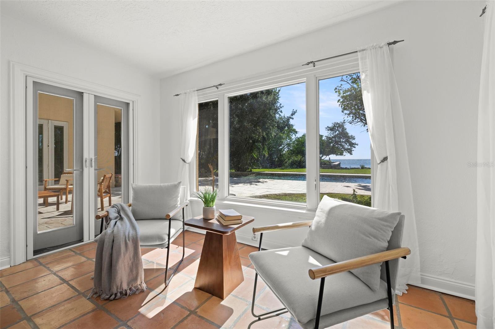 POINT PINELLAS REP - Residential