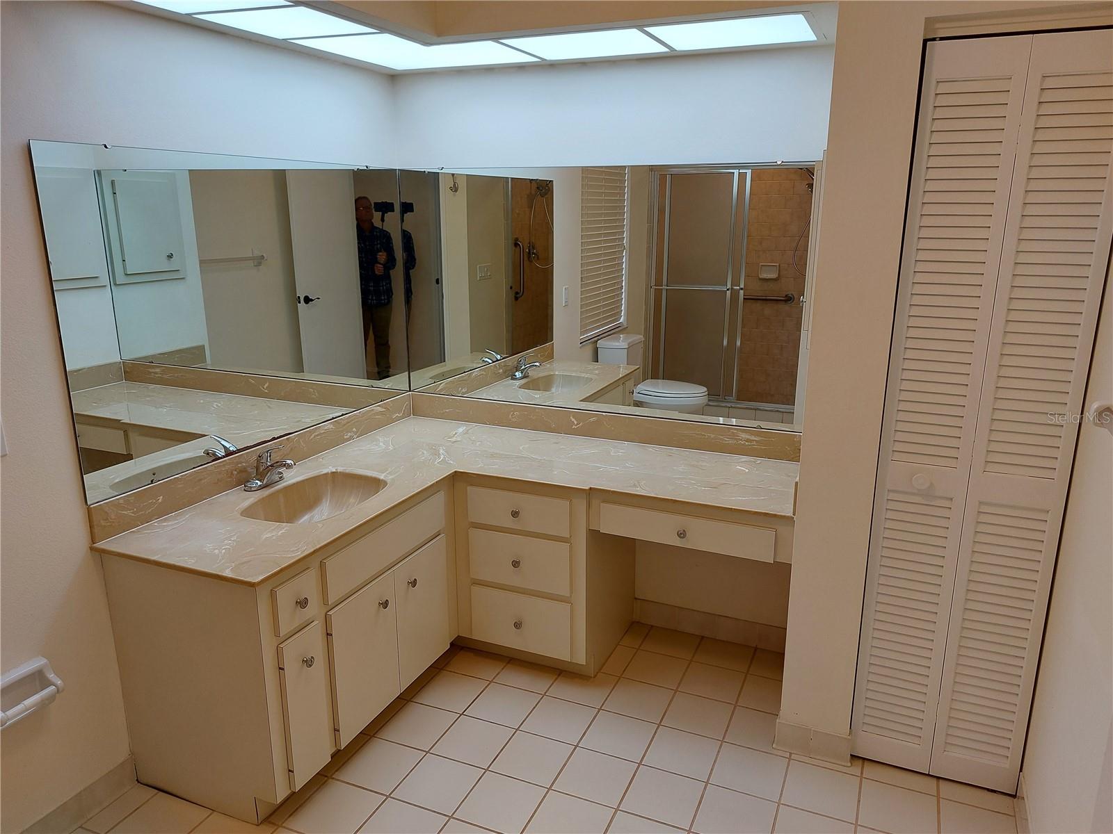 GULF VIEW ESTATES - Residential Lease