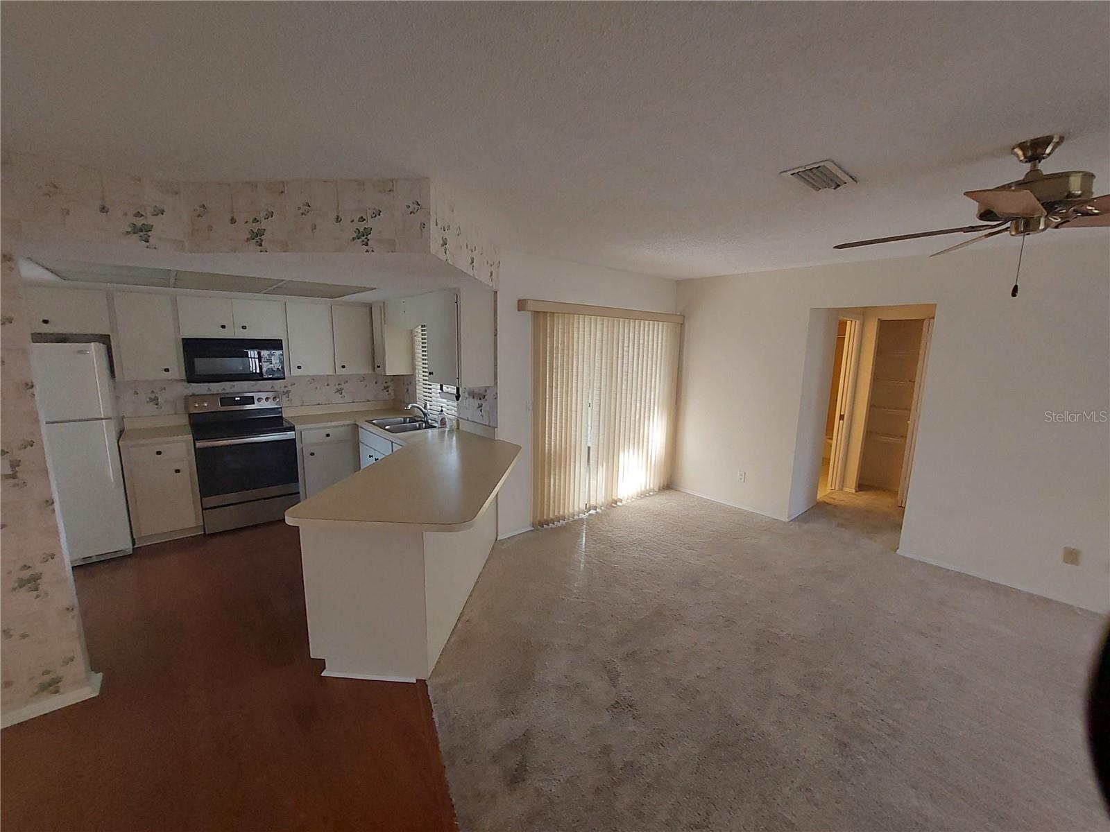 GULF VIEW ESTATES - Residential Lease