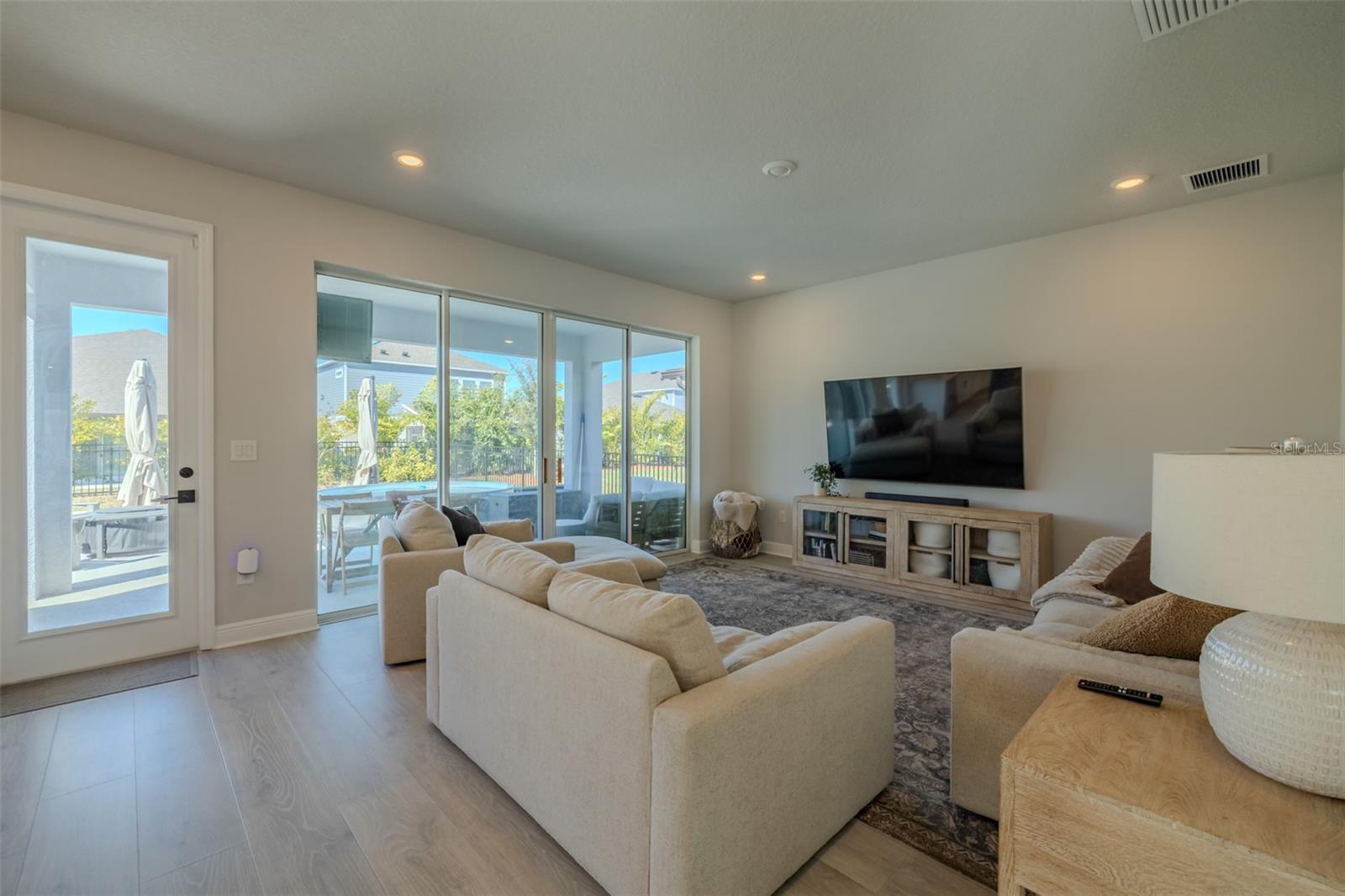 WATERSET WOLF CRK PH D2 - Residential