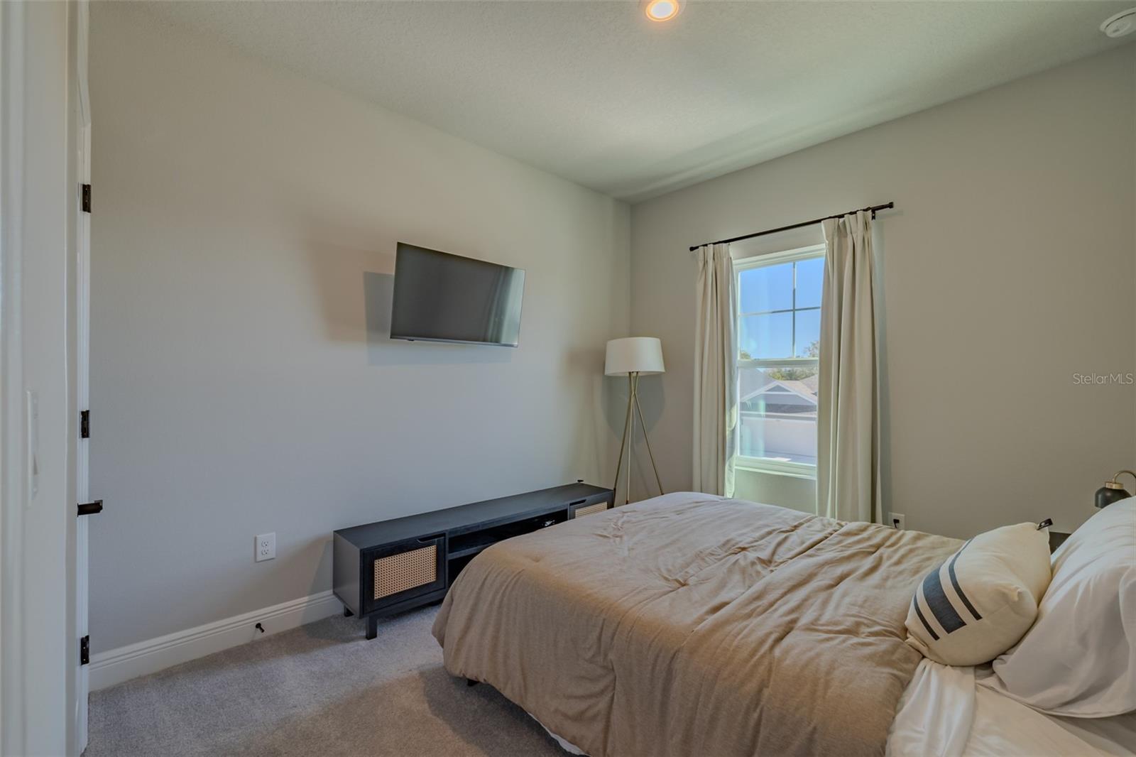 WATERSET WOLF CRK PH D2 - Residential