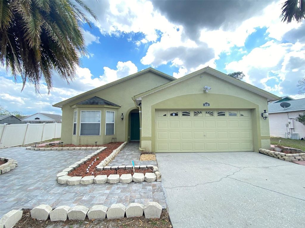 Photo of 1019 Great Shady Lane, Orlando, FL 32825 (MLS # O6394218)